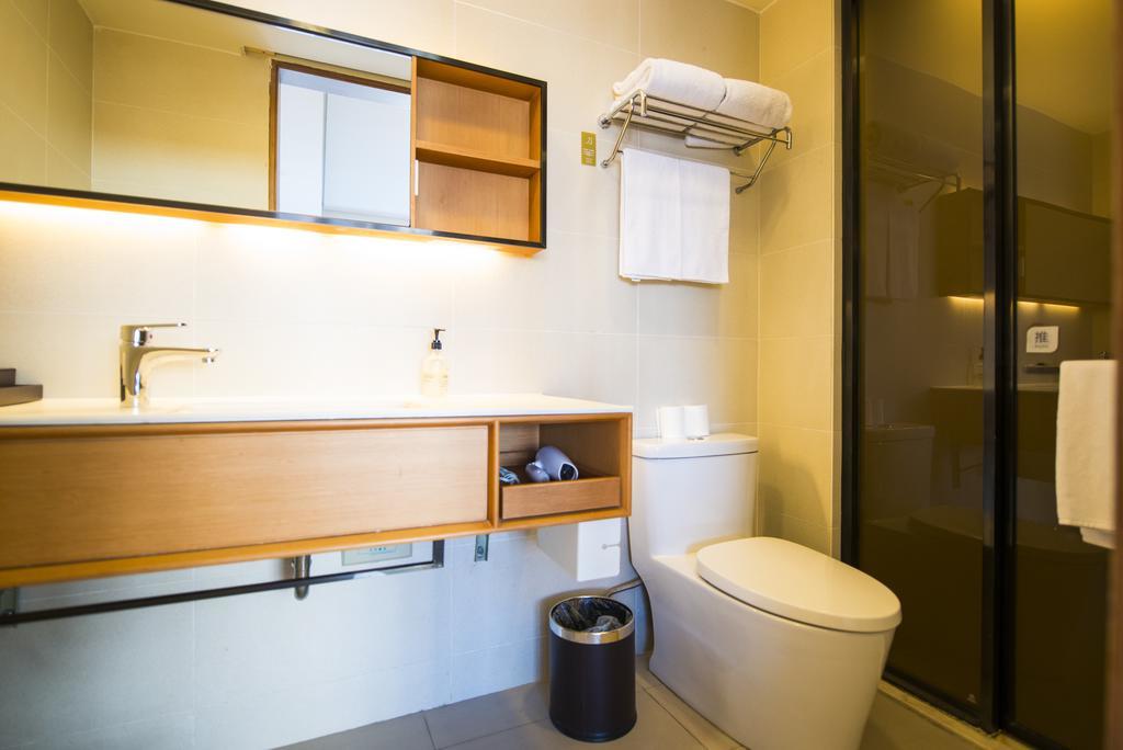 Ji Hotel Chengdu West Hi-Tech Zone Longhu Quarto foto